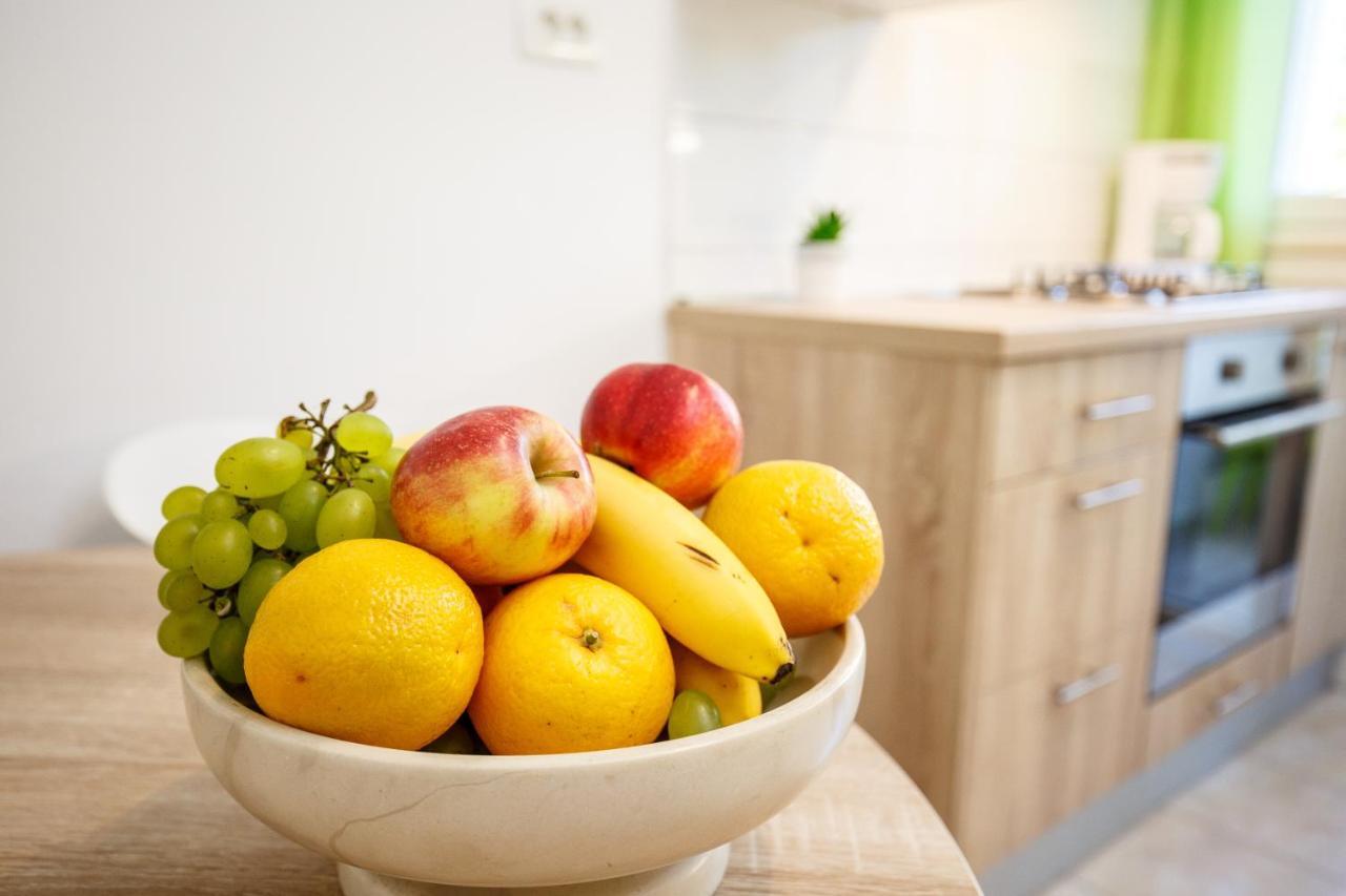 Apartment Green Forest Сплит Экстерьер фото